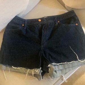 Universal Threads woman’s denim shorts size 12